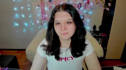 Snapshot of acid_kate chatting on April 19, 2026, 12:33 am Kate online show from April 19, 2026, 12:33 am