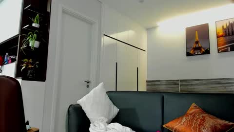 Snapshot of acidlampa420 chatting on February 11, 2025, 8:26 am MAIYA online show from February 11, 2025, 8:26 am