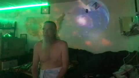 Snapshot of acousticcanyon chatting on December 17, 2025, 8:53 am TittyBopBeatrice online show from December 17, 2025, 8:53 am