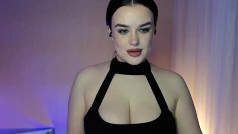 my inst   love inside 17 online show from February 8, 2025, 10:08 pm