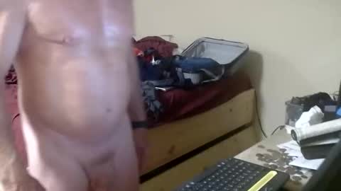 Snapshot of activeandfitguy chatting on May 27, 2026, 6:16 pm activeandfitguy online show from May 27, 2026, 6:16 pm