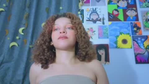 Snapshot of ada_gales_ chatting on May 6, 2026, 3:02 am Isa online show from May 6, 2026, 3:02 am