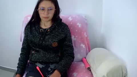 Ada naugthy28 online show from March 6, 2026, 2:19 am