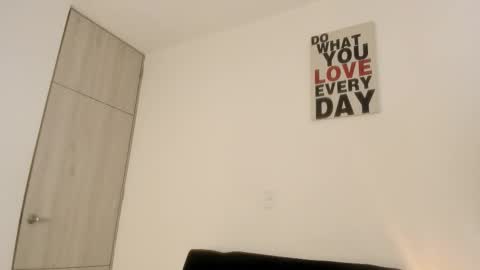 Snapshot of adaam_collins_ chatting on February 10, 2026, 8:02 pm addam online show from February 10, 2026, 8:02 pm