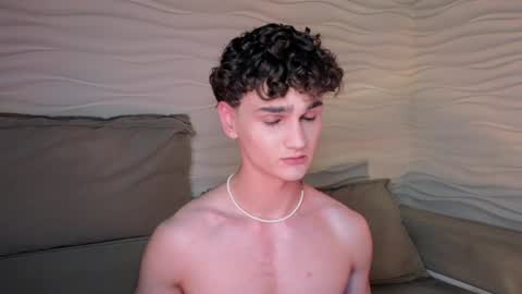 Snapshot of adam_21cm chatting on January 26, 2025, 7:41 pm Adam online show from January 26, 2025, 7:41 pm