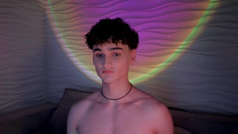 Snapshot of adam_21cm chatting on March 6, 2025, 4:49 pm Adam online show from March 6, 2025, 4:49 pm