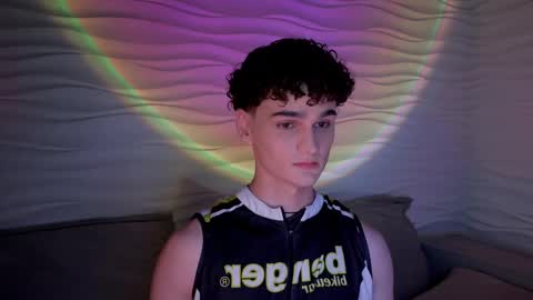 Snapshot of adam_21cm chatting on March 9, 2025, 4:33 pm Adam online show from March 9, 2025, 4:33 pm