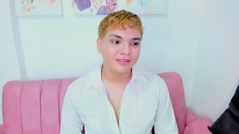 Snapshot of adam_angelss chatting on February 25, 2025, 7:14 pm adam angelss online show from February 25, 2025, 7:14 pm
