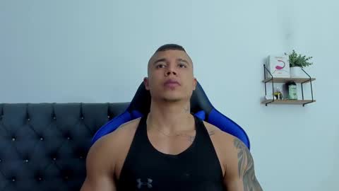 adam boss online show from November 18, 2025, 8:52 am