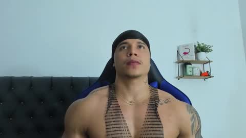 adam boss online show from March 19, 2026, 5:33 am