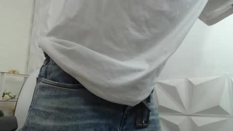 adam_evehotroom online show from January 23, 2025, 1:51 am