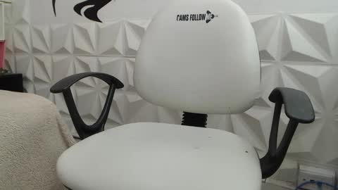 adam_evehotroom online show from February 5, 2025, 10:12 pm