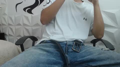 adam_evehotroom online show from February 14, 2025, 11:42 pm