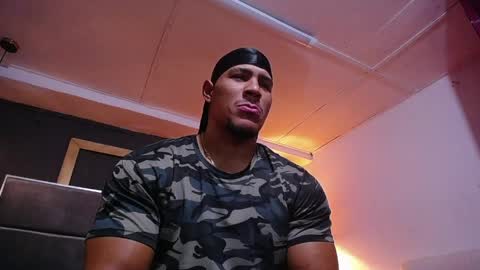 Snapshot of adam_fit19cm chatting on April 22, 2026, 1:56 pm adam_fit19cm online show from April 22, 2026, 1:56 pm