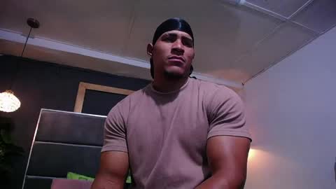 Snapshot of adam_fit19cm chatting on May 31, 2026, 2:13 pm adam_fit19cm online show from May 31, 2026, 2:13 pm