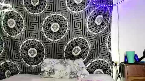 Adam online show from October 30, 2025, 2:35 am