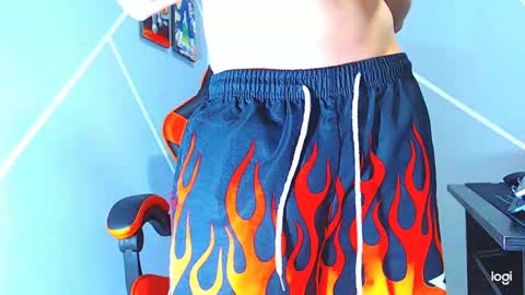 adam hot11 online show from October 29, 2025, 11:39 pm