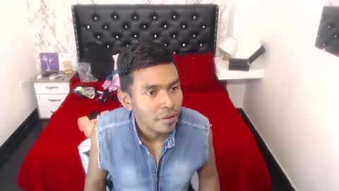 Snapshot of adam_morgan2 chatting on September 20, 2025, 3:18 am adam_morgan2 online show from September 20, 2025, 3:18 am