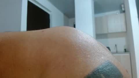 adam shilder7 online show from February 9, 2026, 8:46 pm