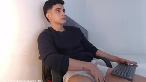 Hello guys excuse my absence I will be absent for several days for health reasons I hope you understand thank you very much. online show from December 15, 2025, 12:26 am