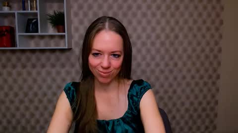 adamais_ online show from October 23, 2025, 5:29 am