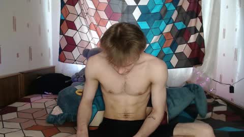 adamharriss online show from February 25, 2025, 9:42 am