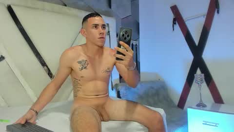 Snapshot of adammendoza34 chatting on November 9, 2025, 3:38 am adammendoza34 online show from November 9, 2025, 3:38 am