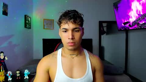 Snapshot of adams_collins chatting on September 28, 2025, 6:35 pm Adams online show from September 28, 2025, 6:35 pm