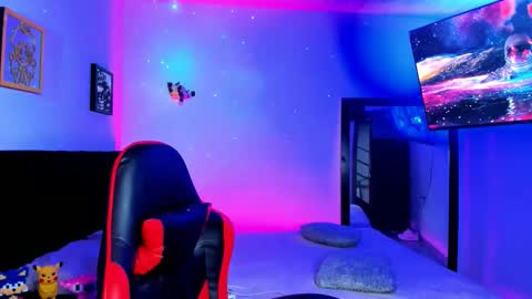 Snapshot of adams_collins chatting on November 26, 2025, 11:00 am Adams online show from November 26, 2025, 11:00 am