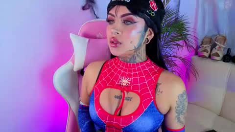 adamsniki online show from November 2, 2025, 12:57 am