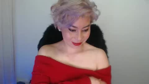 adan_romanoff online show from December 21, 2025, 6:53 am