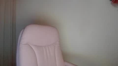 adan_romanoff online show from December 23, 2025, 8:12 am