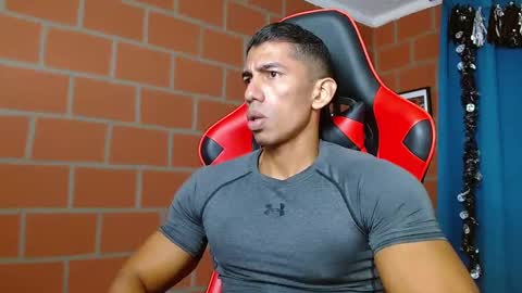 Adan Sin online show from December 2, 2024, 3:47 pm