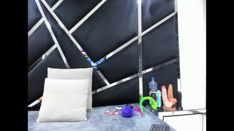 Snapshot of adara_89 chatting on February 28, 2025, 1:37 am adara online show from February 28, 2025, 1:37 am
