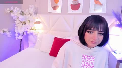 Snapshot of adara_carter_ chatting on October 1, 2025, 3:34 am adara_carter_ online show from October 1, 2025, 3:34 am