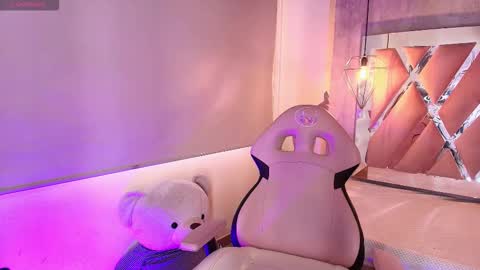  Adara  online show from November 25, 2025, 6:30 pm