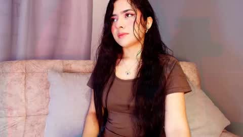  Adara Johnson  online show from September 22, 2025, 11:45 am