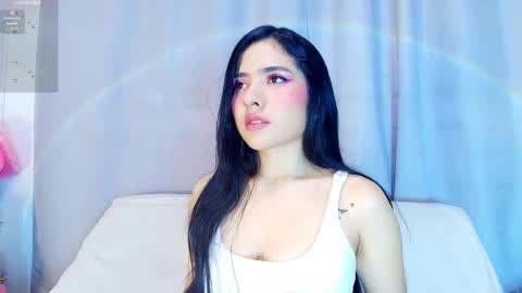  Adara Johnson  online show from October 31, 2025, 11:44 am