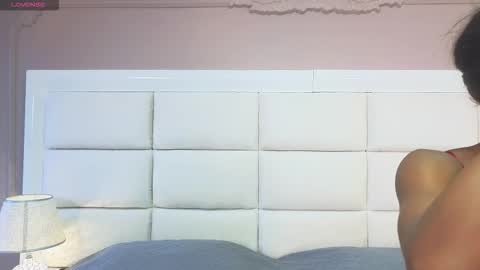 adarasmiith online show from November 4, 2025, 11:42 am