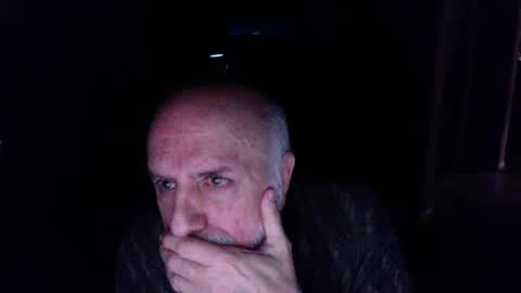 add_me_2 online show from March 1, 2026, 9:22 am