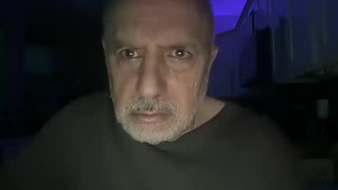 add_me_2 online show from April 7, 2026, 7:42 am