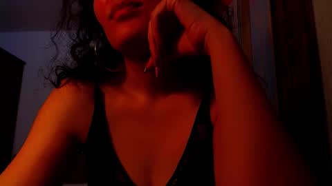 amy        online show from October 21, 2025, 3:02 pm