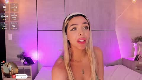 A D D I S O N  online show from January 8, 2025, 2:14 am