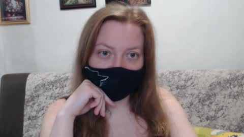 Snapshot of adel_redhead_ chatting on March 4, 2026, 4:02 pm Adel online show from March 4, 2026, 4:02 pm