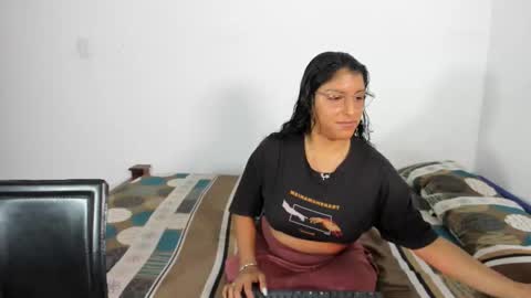 adelaandsharick online show from October 25, 2025, 4:42 am