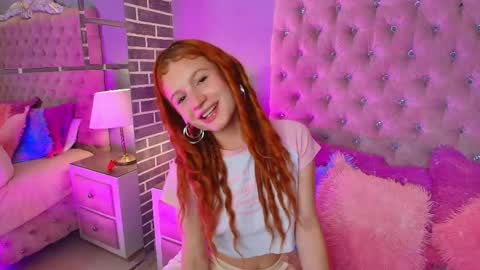 Adelaine online show from November 14, 2025, 5:50 am