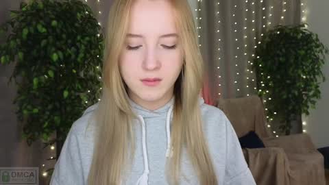 Snapshot of adele_armas chatting on February 7, 2025, 9:26 pm Adele online show from February 7, 2025, 9:26 pm