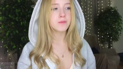 Snapshot of adele_armas chatting on February 28, 2025, 12:32 am Adele online show from February 28, 2025, 12:32 am