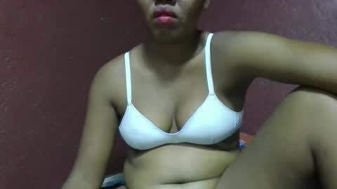 adelealy online show from February 24, 2025, 4:26 pm