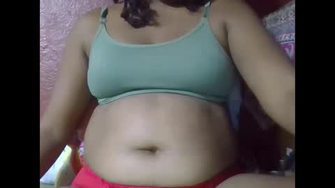 adelealy online show from March 4, 2025, 10:35 am